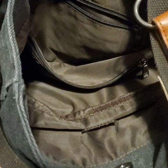 Shangri-la dark denim shoulder bag, zipper and faux leather accents - Picture 5 of 5